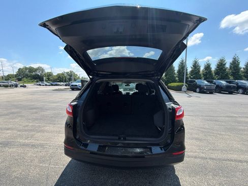 Used 2021 Chevrolet Equinox LS w/ LS Convenience Package FWD image 20