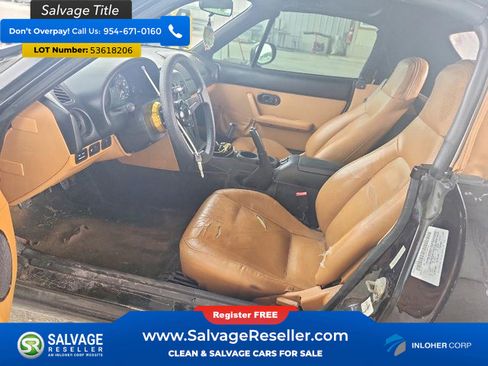 Used 1996 MAZDA MX-5 Miata RWD image 9