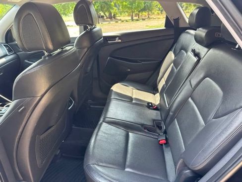 Used 2017 Hyundai Tucson Limited w/ Cargo Package AWD/4WD image 15