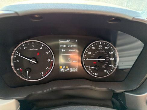Used 2026 Subaru Forester Premium AWD/4WD image 2
