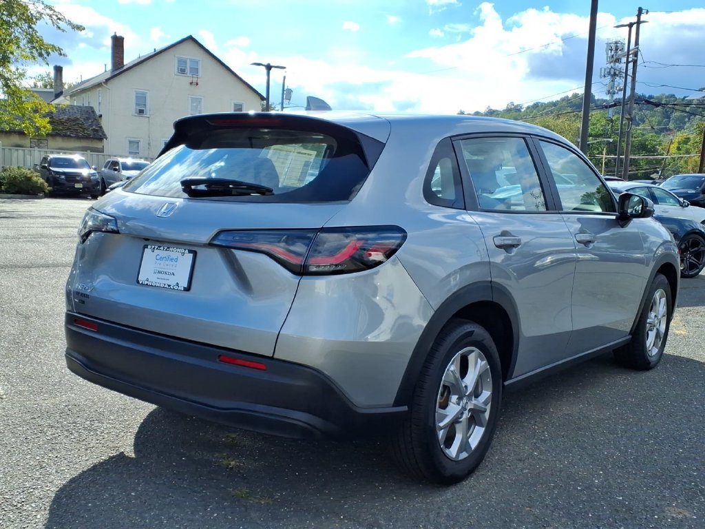 Certified 2024 Honda HR-V LX image 6