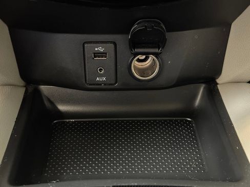 Used 2017 Nissan Rogue Sport SL AWD/4WD image 40