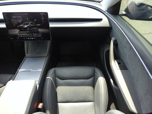 Used 2024 Tesla Model 3 Long Range AWD/4WD image 15