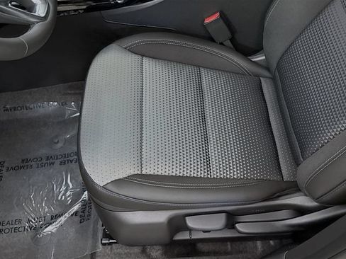 New 2026 Chevrolet Trax LT w/ Driver Confidence Package FWD image 20