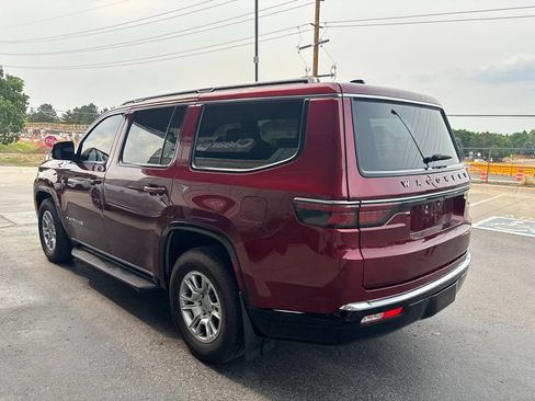 Used 2024 Jeep Wagoneer 4WD w/ HD Trailer Tow Package image 6