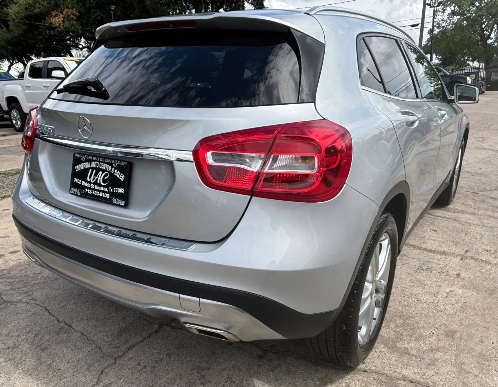 Used 2015 Mercedes-Benz GLA 250 image 8