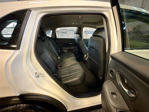 New 2026 Honda HR-V EX-L image 26