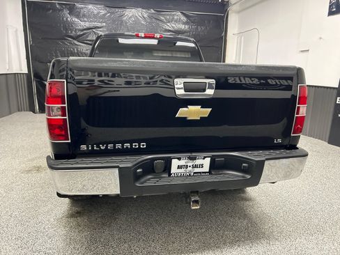 Used 2009 Chevrolet Silverado 1500 W/T AWD/4WD image 5