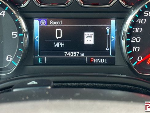 Used 2019 Chevrolet Suburban LT image 34