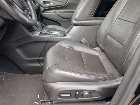 Used 2020 Chevrolet Equinox Premier w/ Premier Redline Edition AWD/4WD image 6