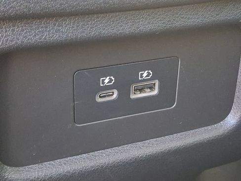 Certified 2024 Nissan Pathfinder SV AWD/4WD image 13