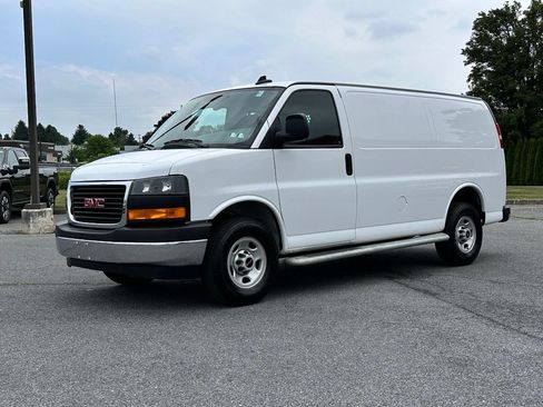 Used 2024 GMC Savana 2500 w/ Driver Convenience Package RWD image 2