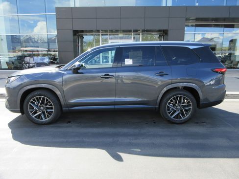 New 2026 Lexus TX 350 AWD image 3