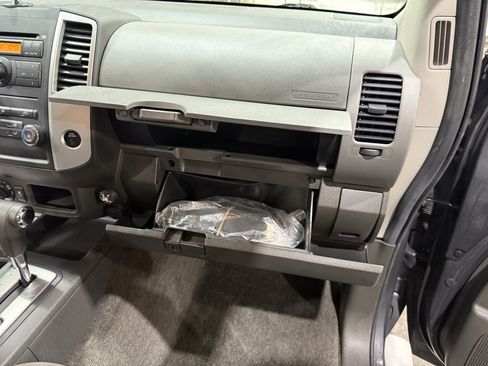 Used 2012 Nissan Xterra S w/ Value Package image 32