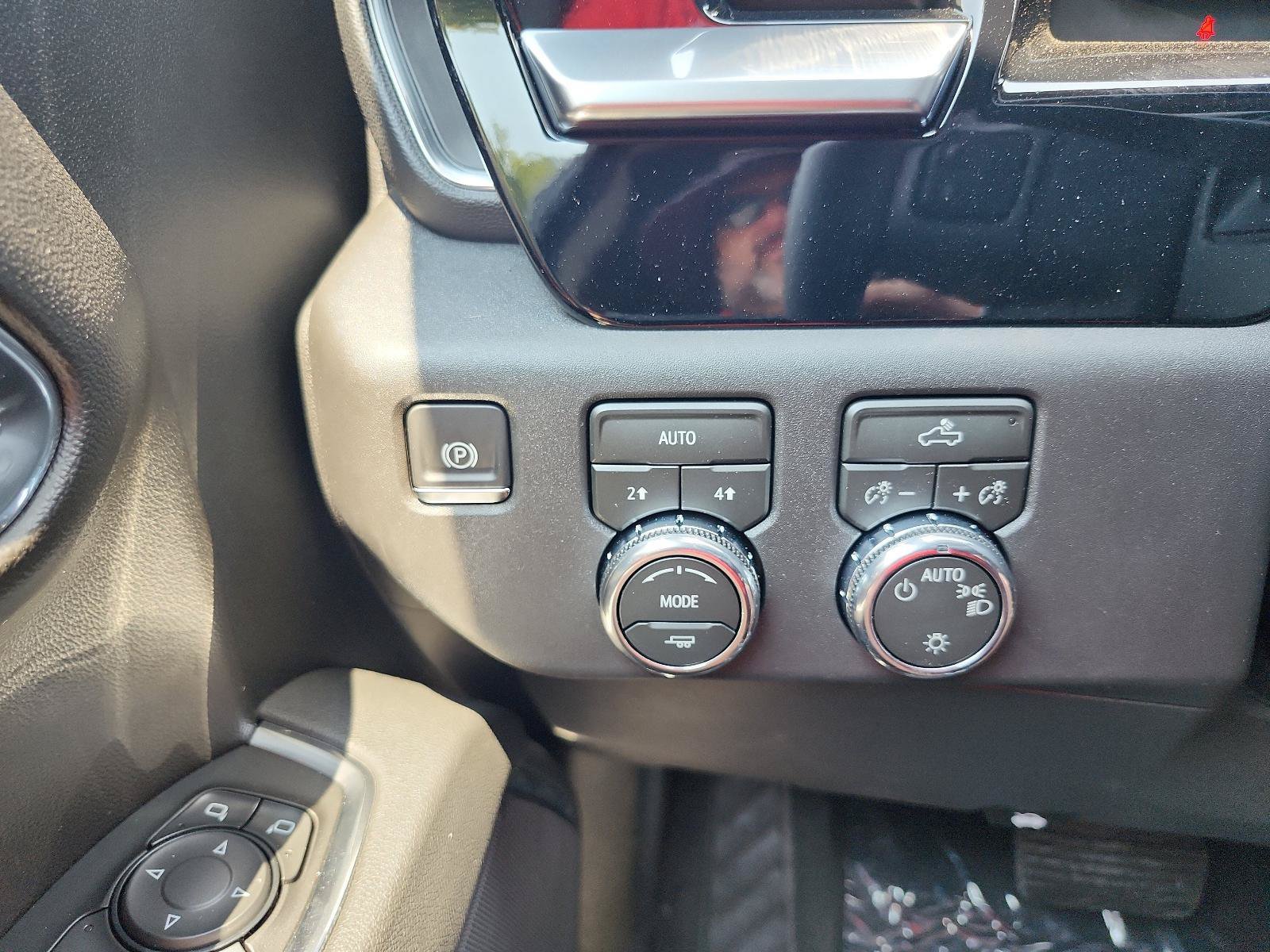 New 2026 GMC Sierra 1500 SLE AWD/4WD image 18