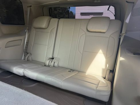 Used 2017 GMC Yukon Denali AWD/4WD image 13