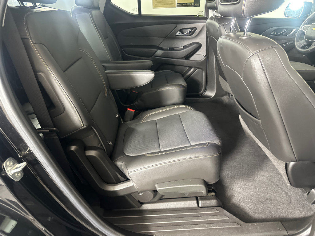 Used 2020 Chevrolet Traverse Premier w/ LPO, 'HIT The Road' Package FWD image 15