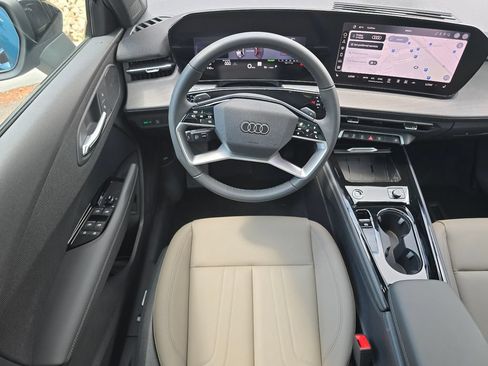 New 2026 Audi Q3 quattro 2.0T AWD/4WD image 34