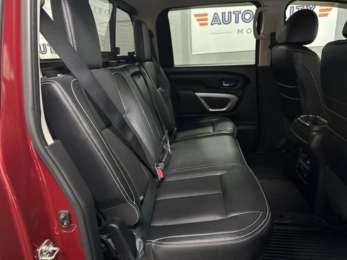 Used 2017 Nissan Titan PRO-4X w/ Pro-4x Convenience Package image 34