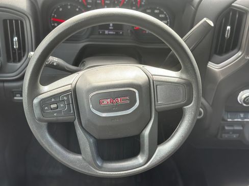 Used 2025 GMC Sierra 2500 Pro AWD/4WD image 4