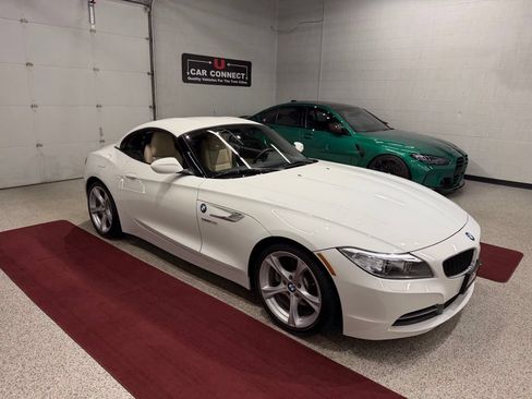 Used 2016 BMW Z4 sDrive28i RWD image 56