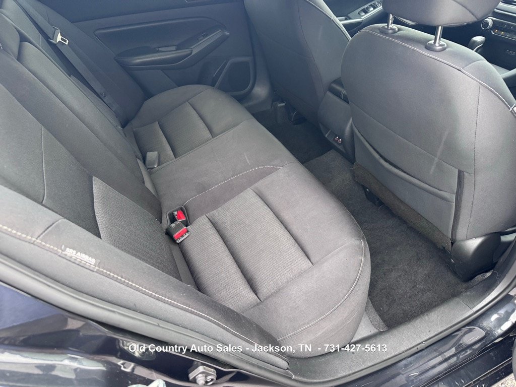 Used 2022 Nissan Altima 2.5 SV FWD image 11
