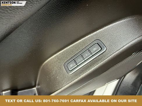 Used 2020 GMC Yukon SLT image 25