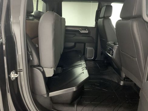 Used 2024 Chevrolet Silverado 2500 High Country w/ Technology Package AWD/4WD image 30