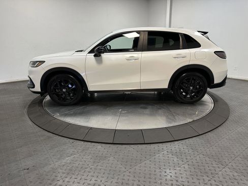 Used 2024 Honda HR-V Sport image 8