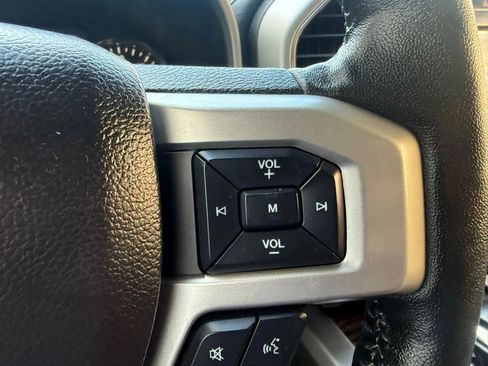 Used 2020 Ford F150 Lariat w/ Equipment Group 502A Luxury image 15