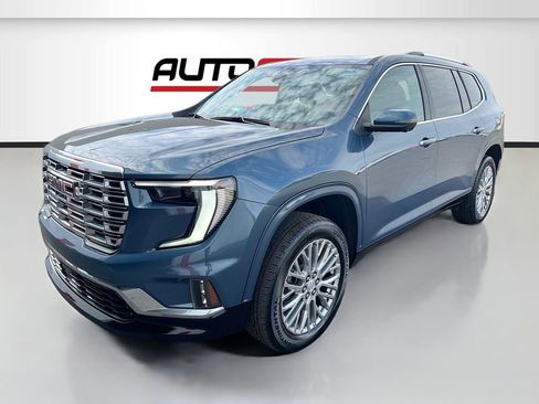 Used 2024 GMC Acadia Denali AWD/4WD image 3