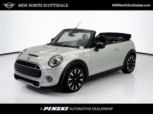 Used 2021 MINI Cooper S FWD image 1