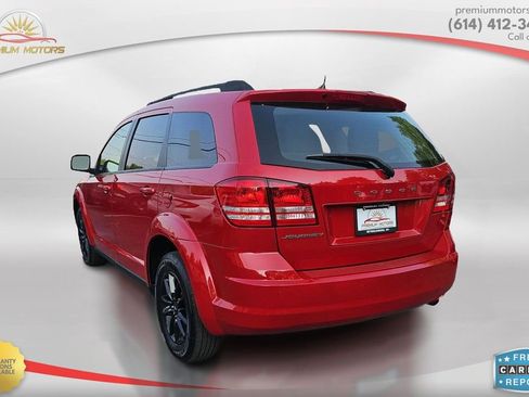 Used 2020 Dodge Journey SE w/ SE Popular Equipment Group image 3