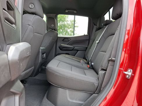 Used 2024 Chevrolet Colorado Trail Boss w/ Advanced Trailering Package AWD/4WD image 13