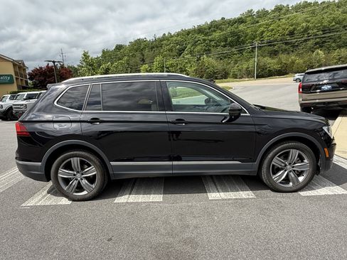 Used 2021 Volkswagen Tiguan SEL FWD image 4