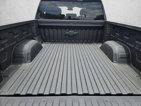 Used 2024 Chevrolet Silverado 1500 RST AWD/4WD image 6