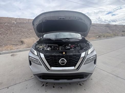 Certified 2021 Nissan Rogue SV image 36