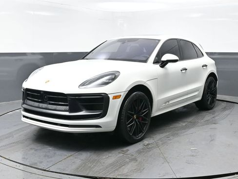 Used 2023 Porsche Macan GTS AWD/4WD image 9