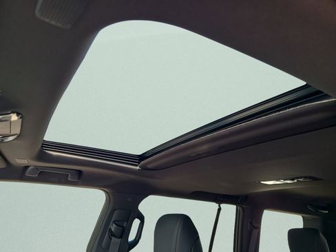 Used 2024 Lexus GX 550 image 20