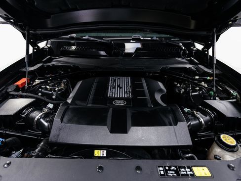 Used 2023 Land Rover Defender 110 Carpathian Edition image 32