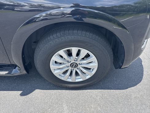 Used 2024 Nissan Armada SV AWD/4WD image 10