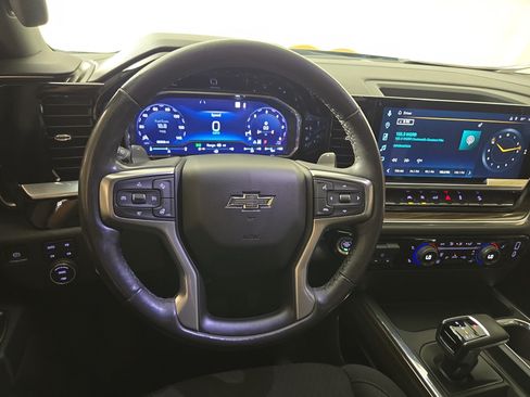 Used 2023 Chevrolet Silverado 1500 RST w/ Z71 Off-Road Package AWD/4WD image 14