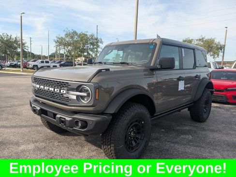 New 2026 Ford Bronco Badlands AWD/4WD image 8