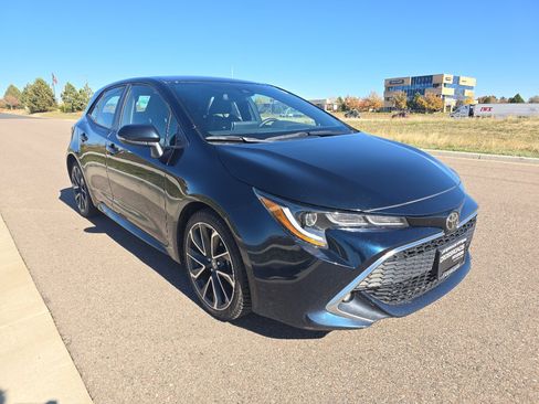 Used 2020 Toyota Corolla XSE image 7