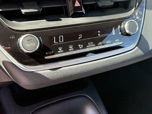 Used 2024 Toyota Corolla LE FWD image 14