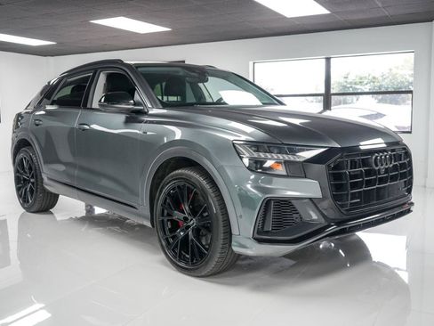 Used 2019 Audi Q8 Prestige AWD/4WD image 7