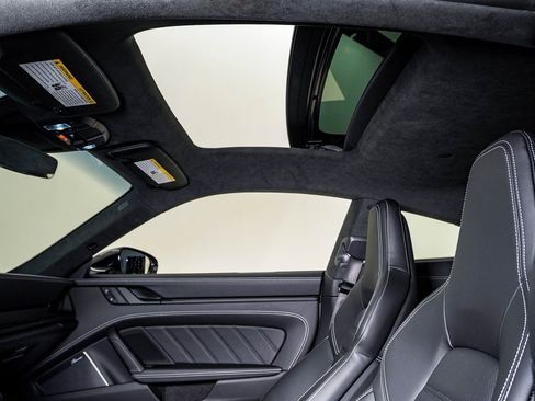 New 2026 Porsche 911 Carrera GTS image 18