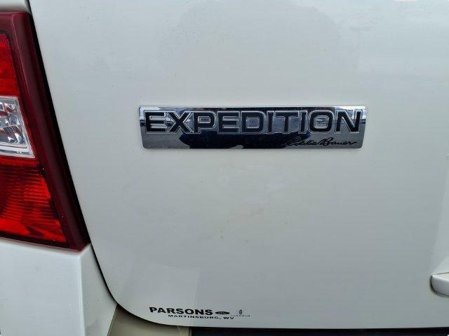 Used 2010 Ford Expedition 4WD image 7
