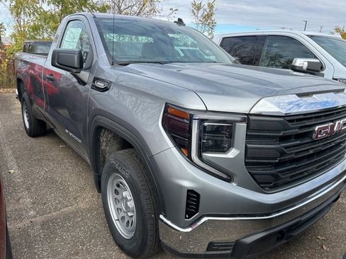 New 2025 GMC Sierra 1500 Pro image 3