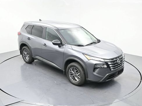 Used 2026 Nissan Rogue S FWD image 16